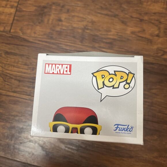 Funko Pop Deadpool Lazy River Deadpool 929 GameStop Exclusive 2021 - Picture 5 of 5